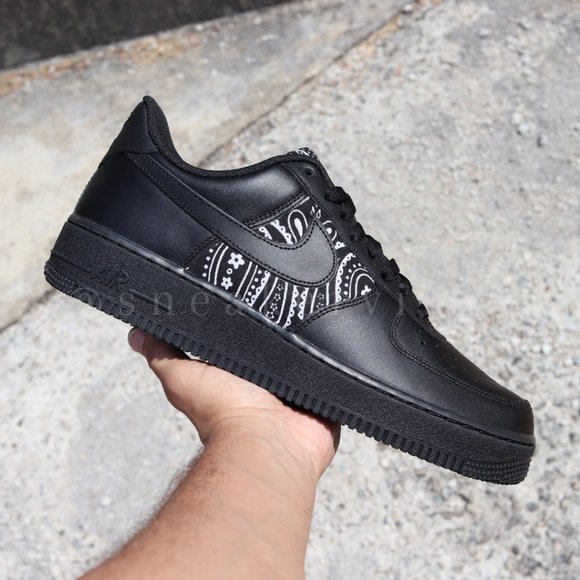 nike air force 1 black bandana